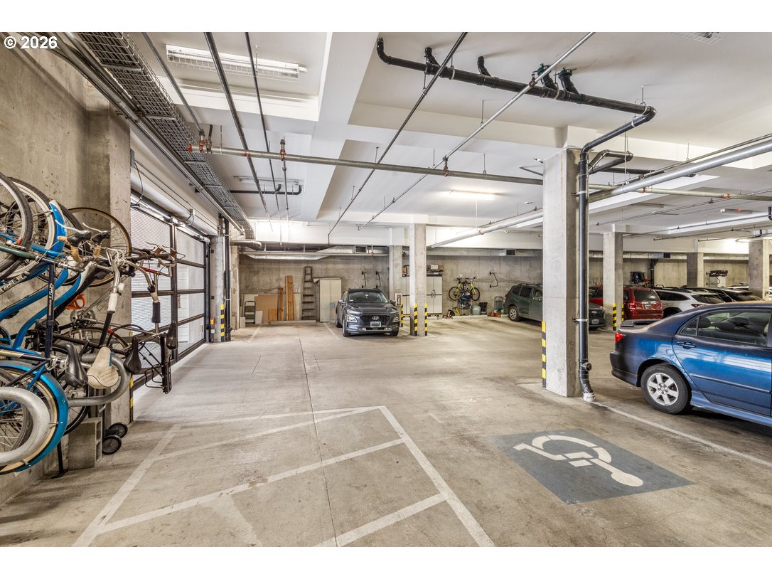 838 Southeast 38th Avenue, Unit 202 Portland, OR 97214 - Photo 31 of 34 a view of parking