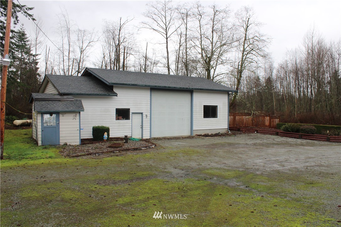 22723 Grip Road Sedro-Woolley, WA 98284 - Photo 5 of 7 Gallery Image 5