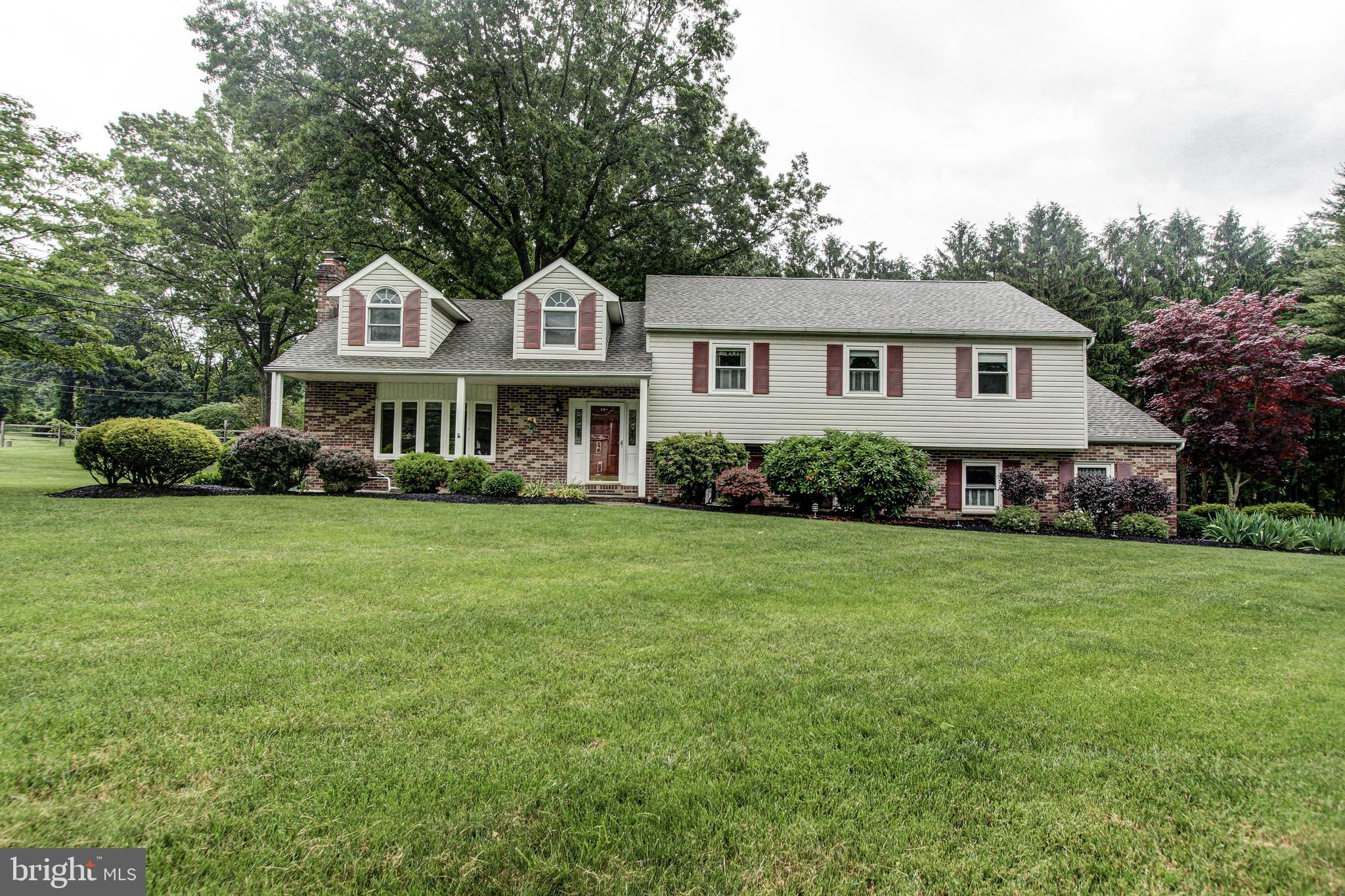3731 Robin Road Furlong, PA 18925 - Photo 1 of 26