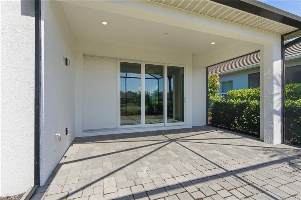 2118 Marquesa Circle Naples, FL 34112 - Photo 27 of 50 front view of a house
