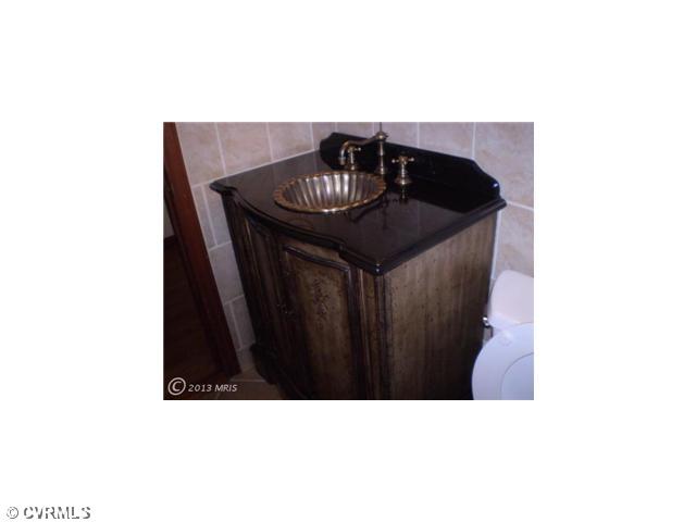 890 Manakin Road Manakin-Sabot, VA 23103 - Photo 11 of 17 Gallery Image 11