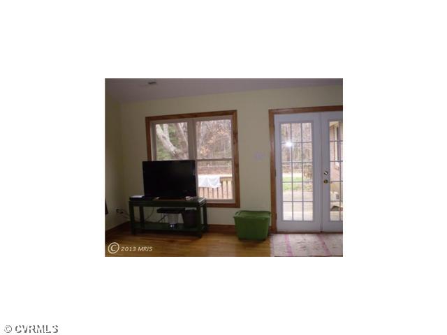 890 Manakin Road Manakin-Sabot, VA 23103 - Photo 15 of 17 Gallery Image 15