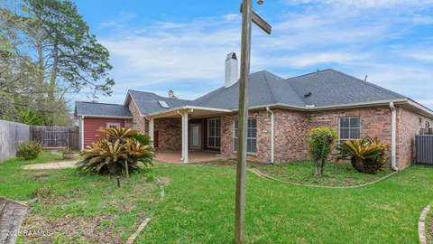 $369,990 | 408 Bon Mange Circle, Lafayette, LA 70506