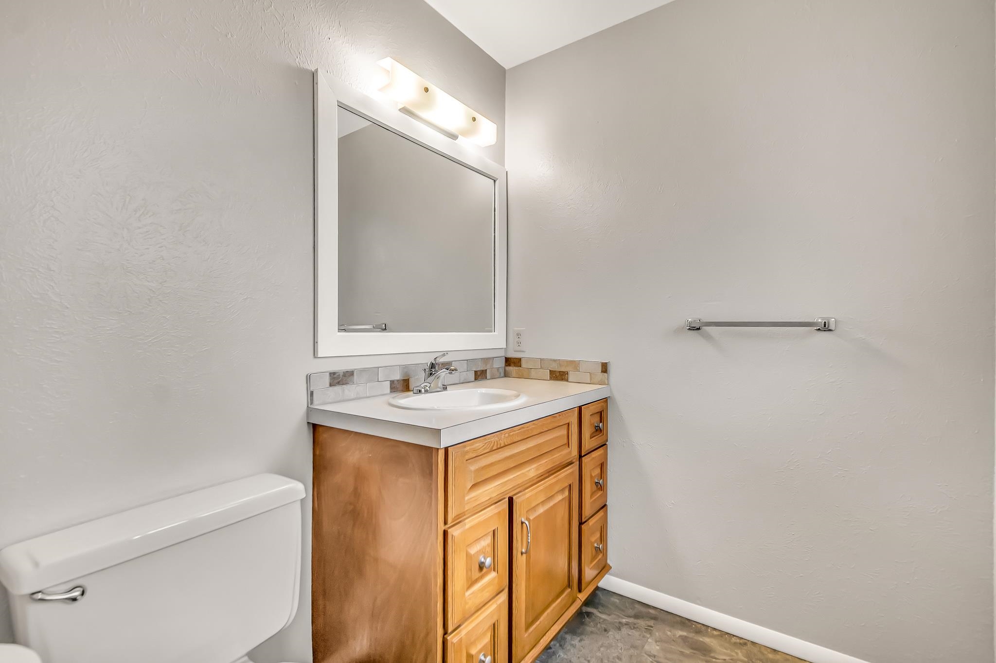 3009 Country Road Grand Junction, CO 81504 - Photo 9 of 13 Gallery Image 9