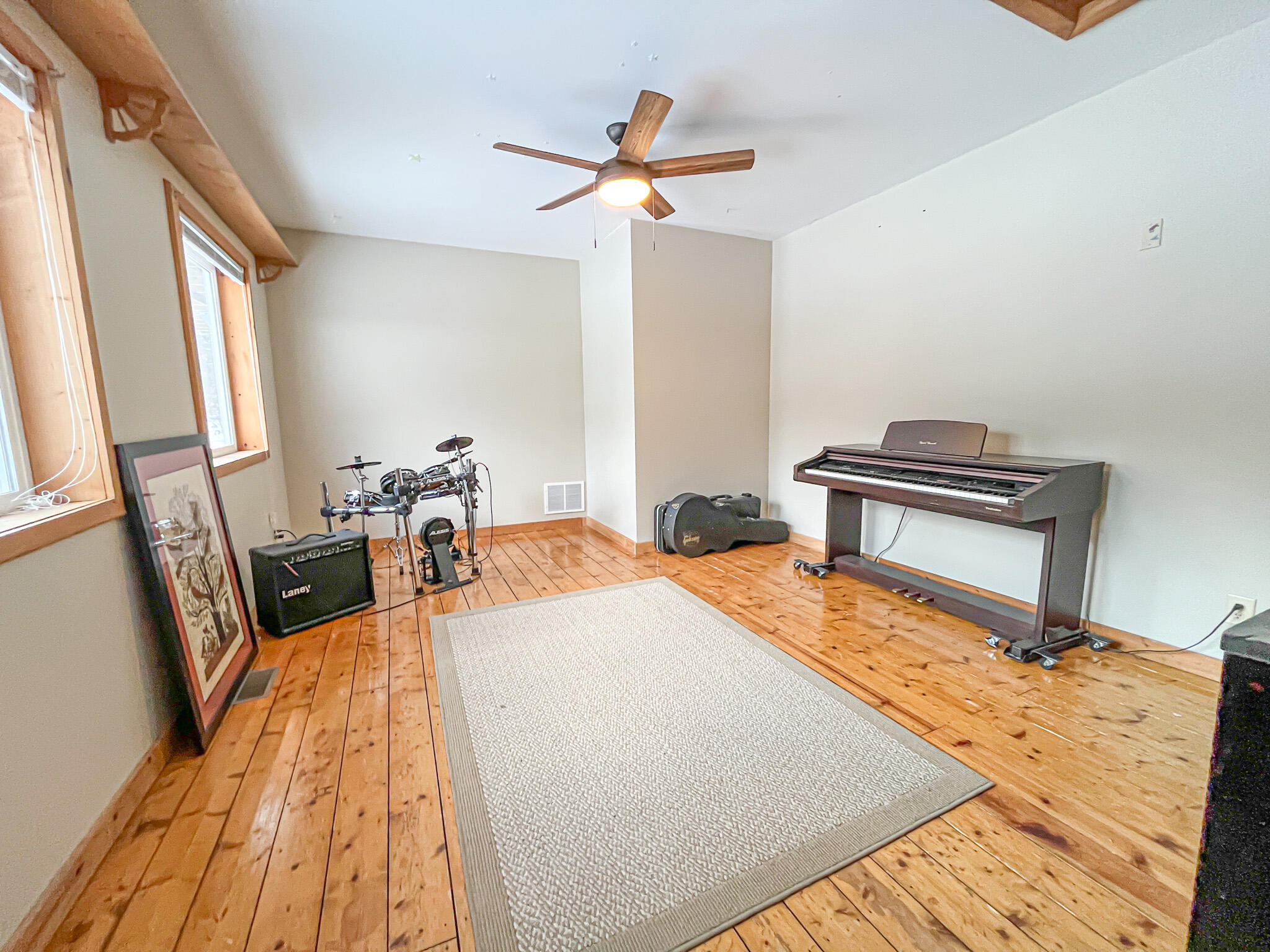 871 East McKinley Road Rothbury, MI 49452 - Photo 35 of 64 IMG_2304
