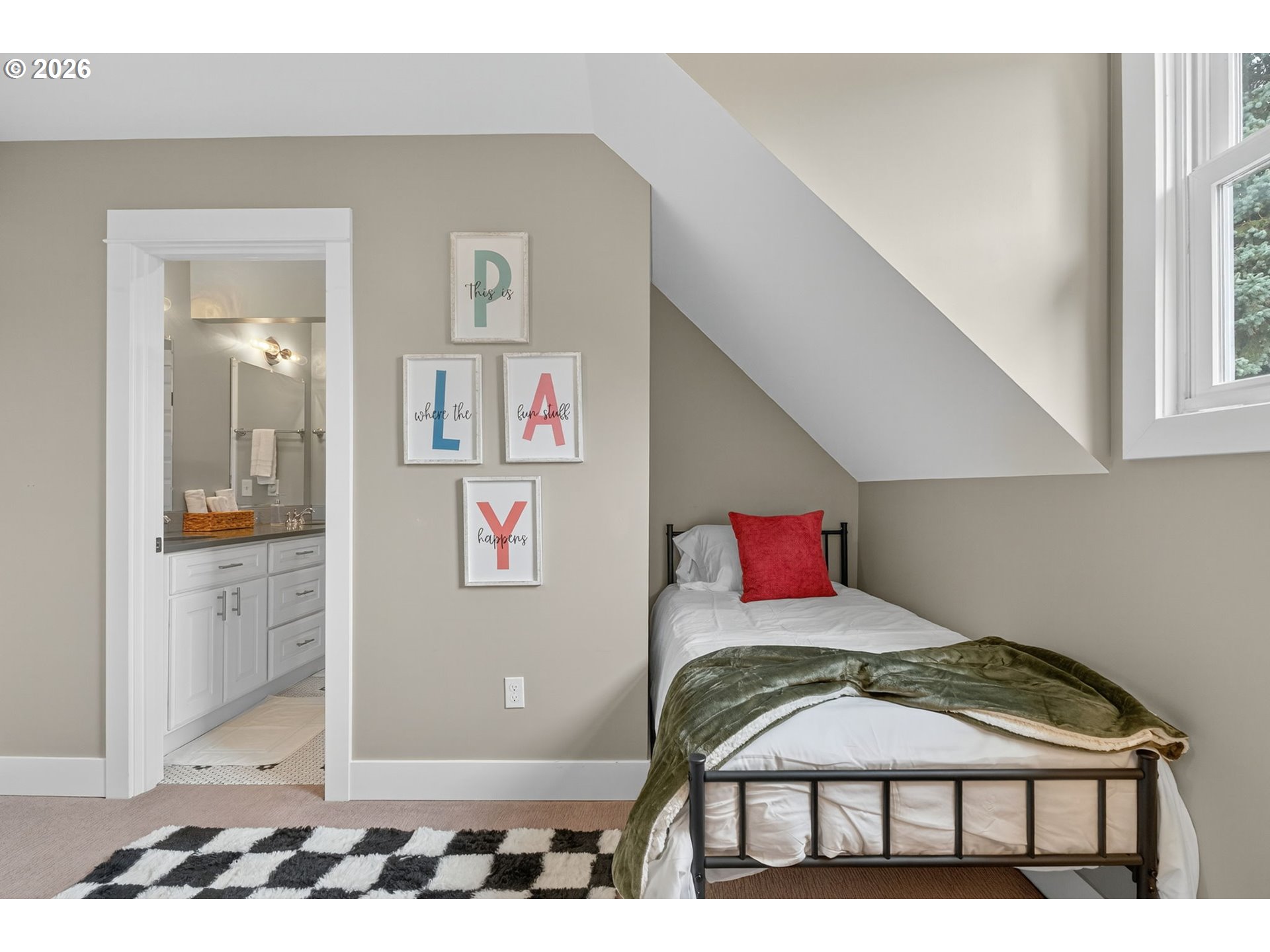 522 Northeast Morris Street Portland, OR 97212 - Photo 20 of 46