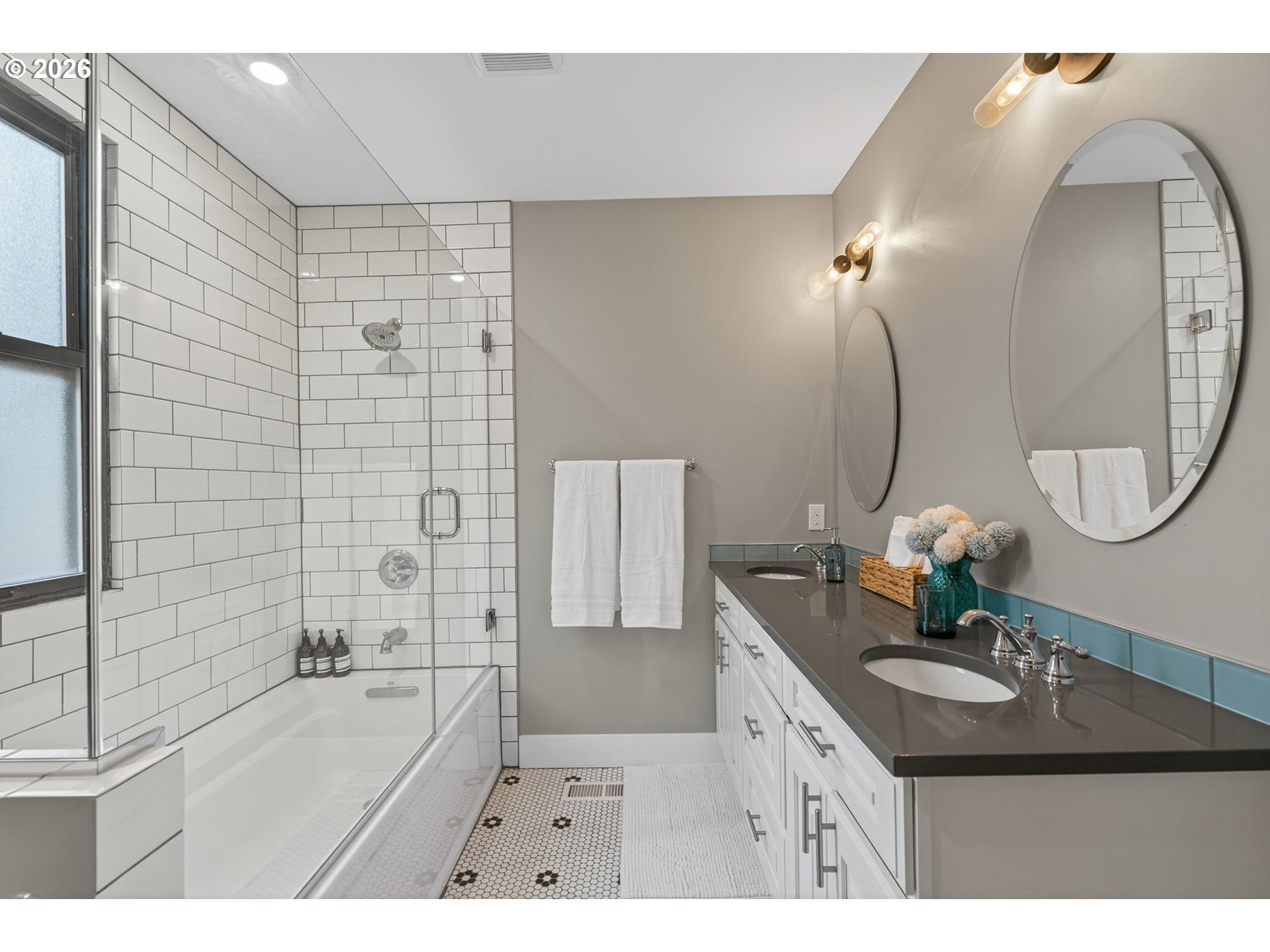 522 Northeast Morris Street Portland, OR 97212 - Photo 10 of 46