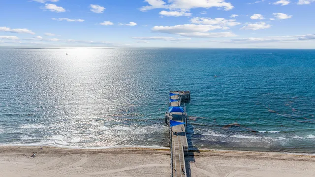 $180,000 | 424 North Riverside Drive, Unit 306, Pompano Beach, FL 33062