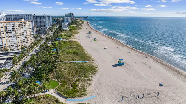 $180,000 | 424 North Riverside Drive, Unit 306, Pompano Beach, FL 33062