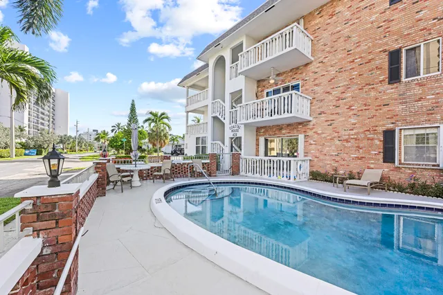 $180,000 | 424 North Riverside Drive, Unit 306, Pompano Beach, FL 33062