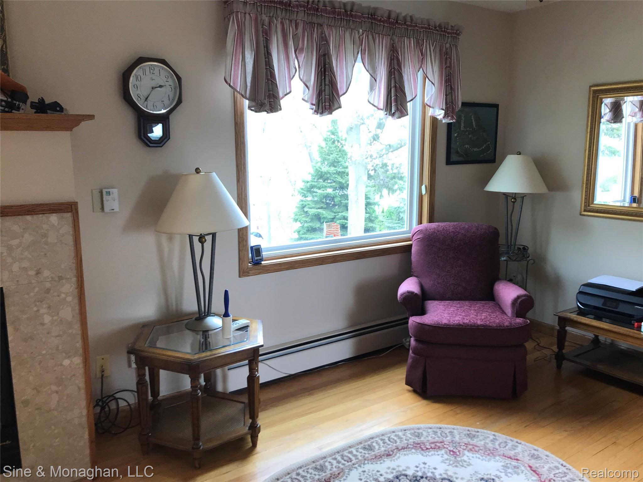 1447 River Road St. Clair, MI 48079 - Photo 43 of 64 43 DEN AREA OF LR 1447 RIVER RD.JPG