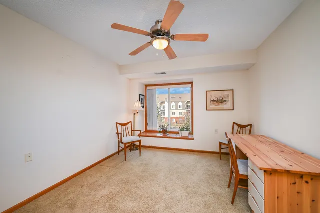 $275,000 | 13670 Carrach Avenue, Unit 304, Rosemount, MN 55068