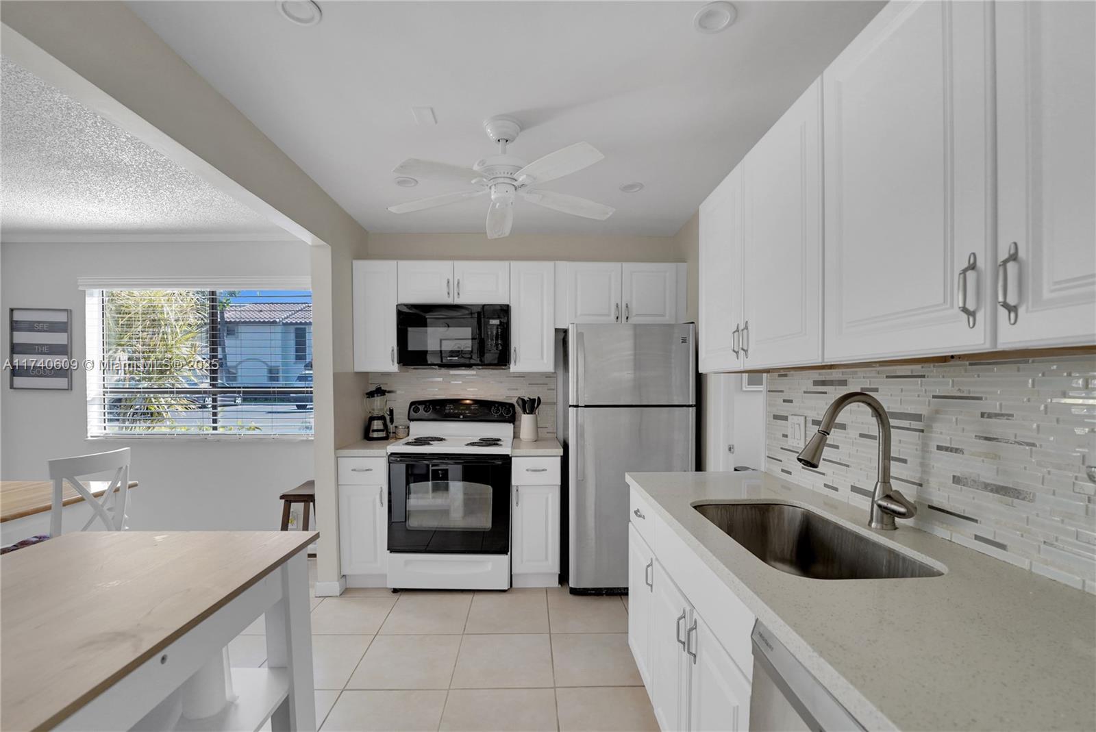 7200 Northwest 2nd Avenue, Unit 38 Boca Raton, FL 33487 - Photo 9 of 48 Gallery Image 9