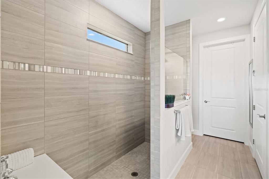 5740 Eagle Crk Road Sarasota, FL 34238 - Photo 29 of 52