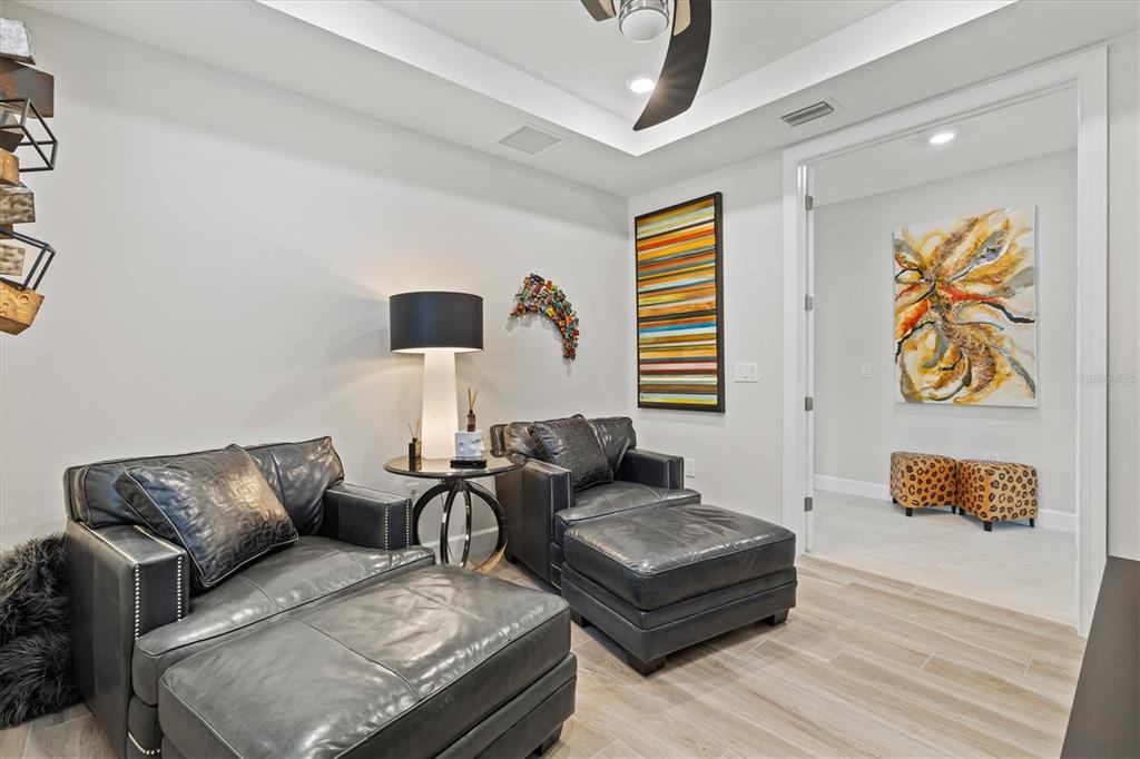 5740 Eagle Crk Road Sarasota, FL 34238 - Photo 7 of 52