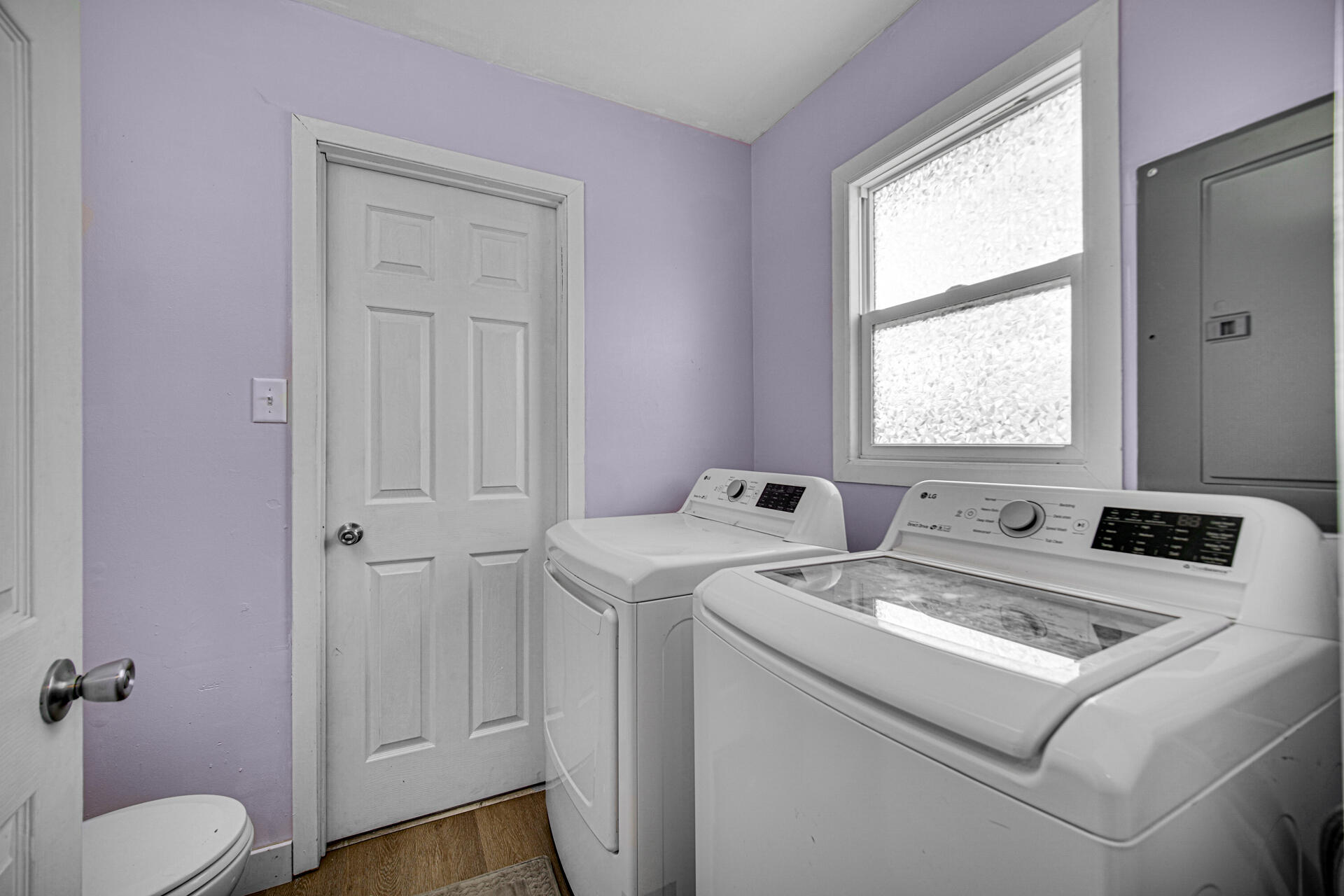 716 Devonshire Road Valparaiso, IN 46385 - Photo 13 of 24 1920x1280
