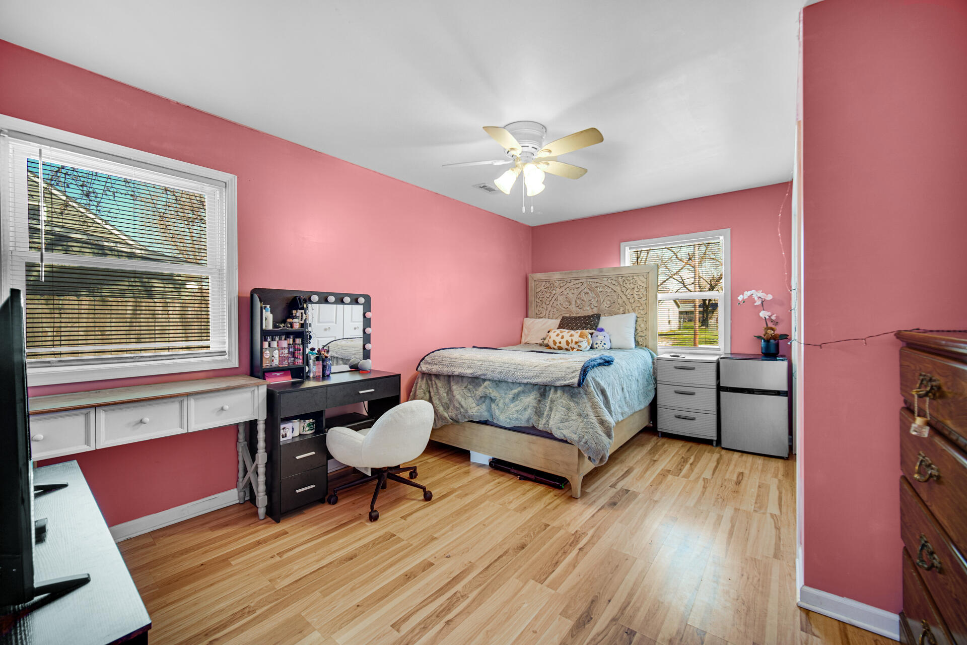 716 Devonshire Road Valparaiso, IN 46385 - Photo 20 of 24 1920x1280