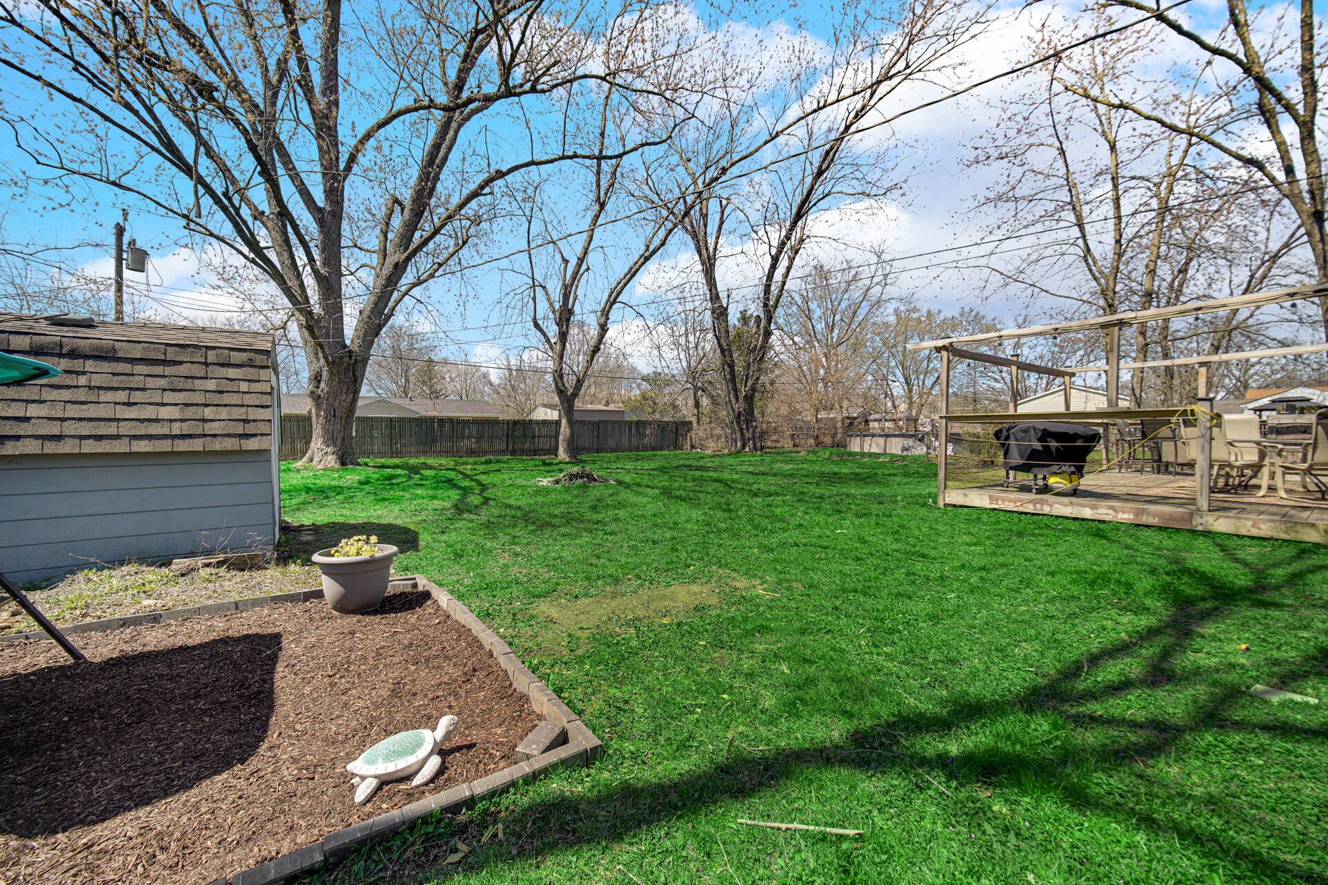 716 Devonshire Road Valparaiso, IN 46385 - Photo 23 of 24 1920x1280