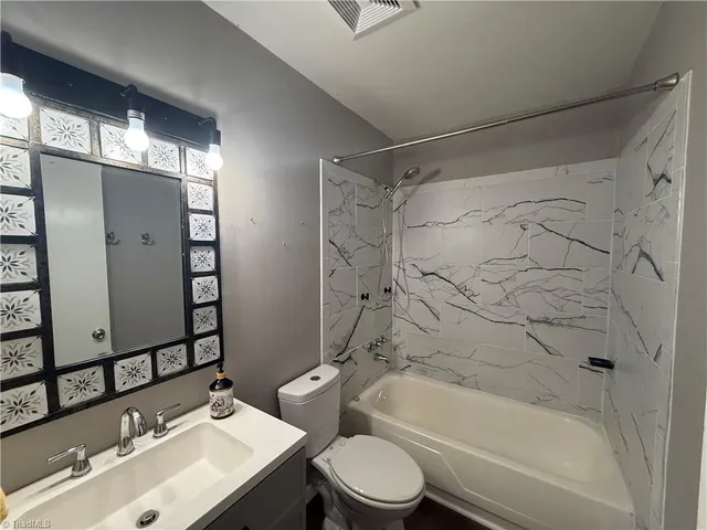 $1,600 | 2906 Navajo Avenue, Winston-Salem, NC 27103