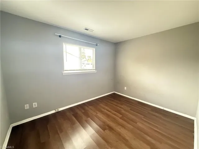 $1,600 | 2906 Navajo Avenue, Winston-Salem, NC 27103