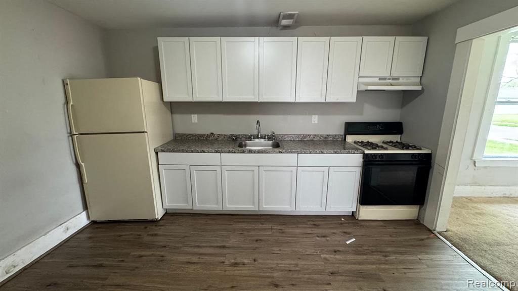 253 Beechwood Street River Rouge, MI 48218 - Photo 20 of 25