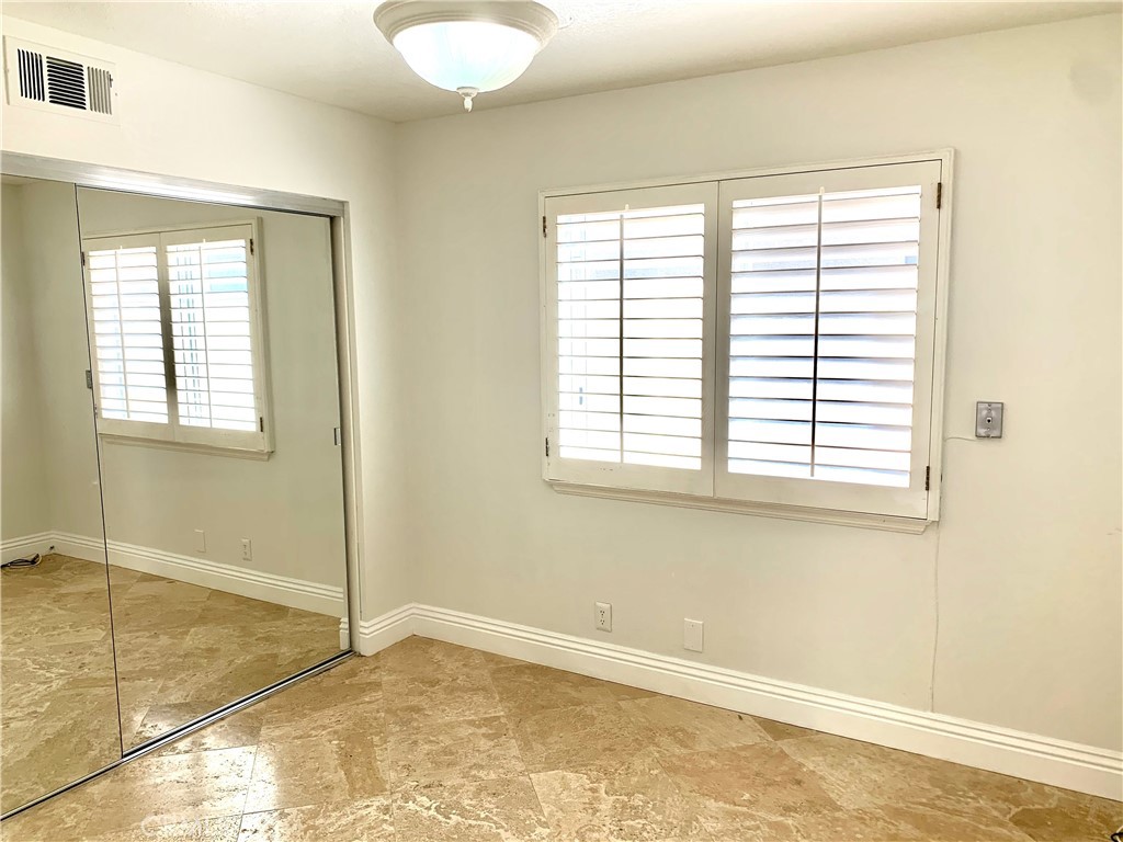 34 Viewpoint Place Laguna Niguel, CA 92677 - Photo 13 of 16