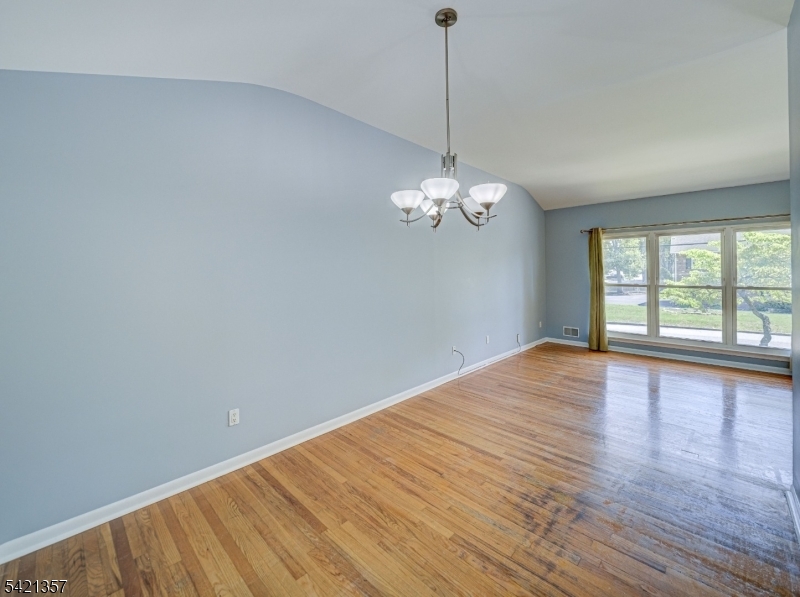 50 Auburn Road Parsippany, NJ 07054 - Photo 8 of 33