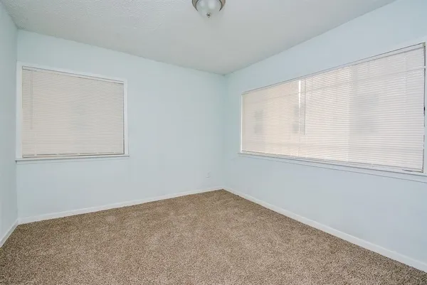 a view of a window in an empty room