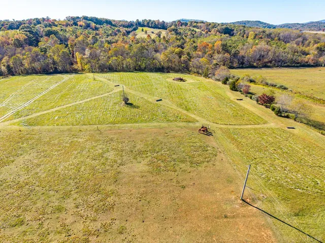 $794,900 | 2631 Meadors Spur Road, Moneta, VA 24121