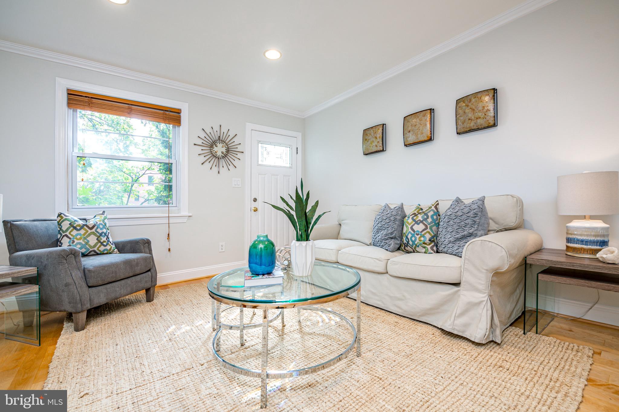 123 17th Street Southeast, Unit 2 Washington, DC 20003 - Photo 5 of 41