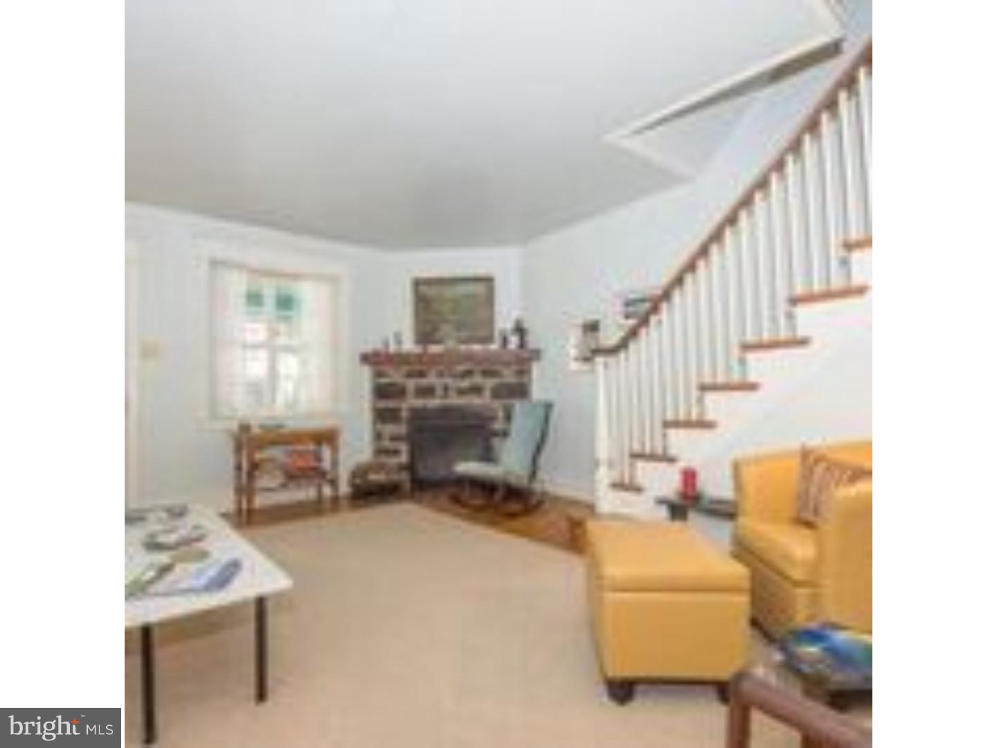 125 Kenilworth Road Merion Station, PA 19066 - Photo 9 of 22 Living Room