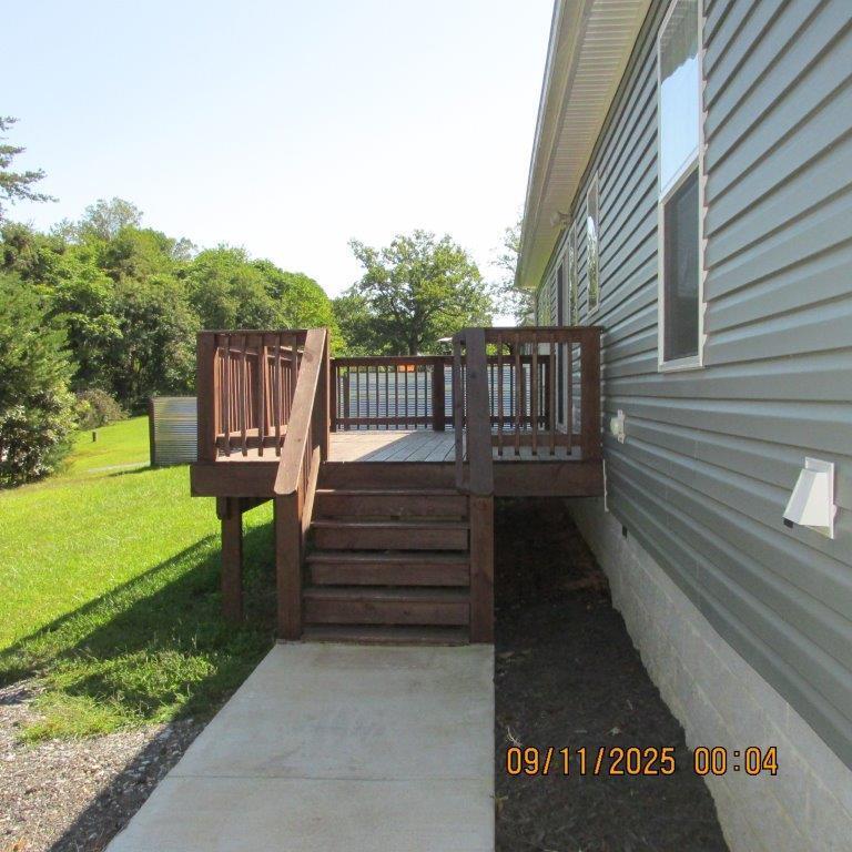 12400 Hardy Road Hardy, VA 24101 - Photo 19 of 22 IMG_2228