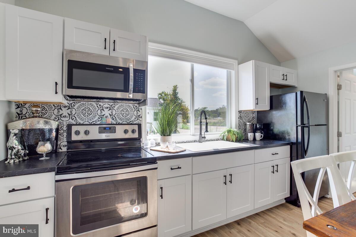 5229 Breezy Point Road Chesapeake Beach, MD 20732 - Photo 14 of 48