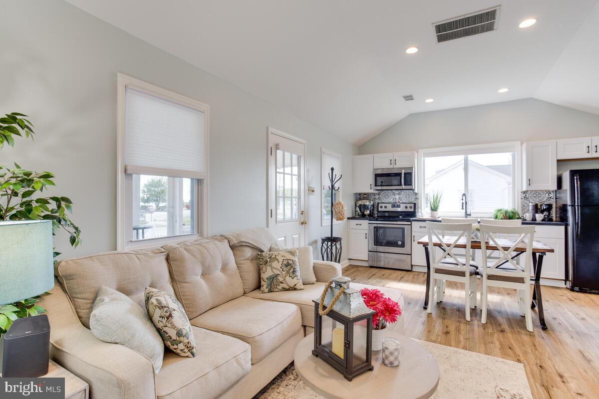 5229 Breezy Point Road Chesapeake Beach, MD 20732 - Photo 10 of 48 Open concept Family room, eating area and Kitchen