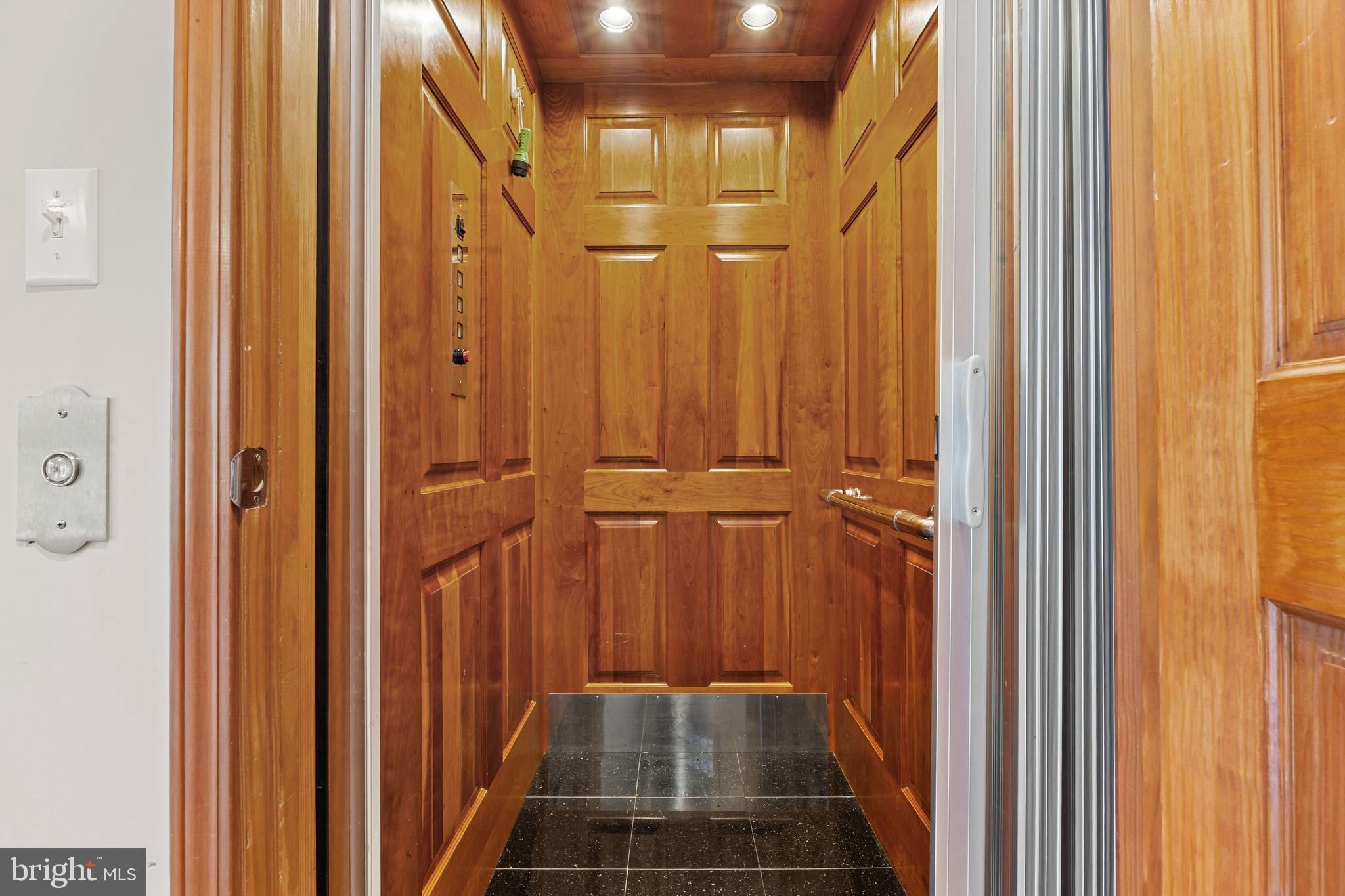 30602 Sandy Landing Road Dagsboro, DE 19939 - Photo 10 of 134 Elevator to all floors