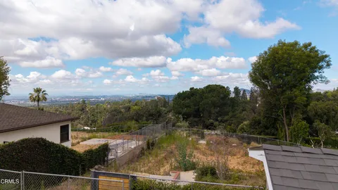 $800,000 | 1205 East Loma Alta Drive, Altadena, CA 91001