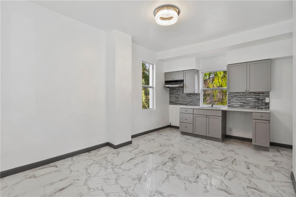 26 Bryn Mawr Road Pittsburgh, PA 15221 - Photo 11 of 32