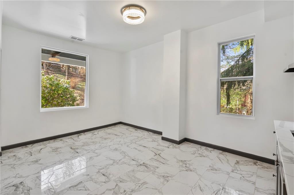 26 Bryn Mawr Road Pittsburgh, PA 15221 - Photo 13 of 32