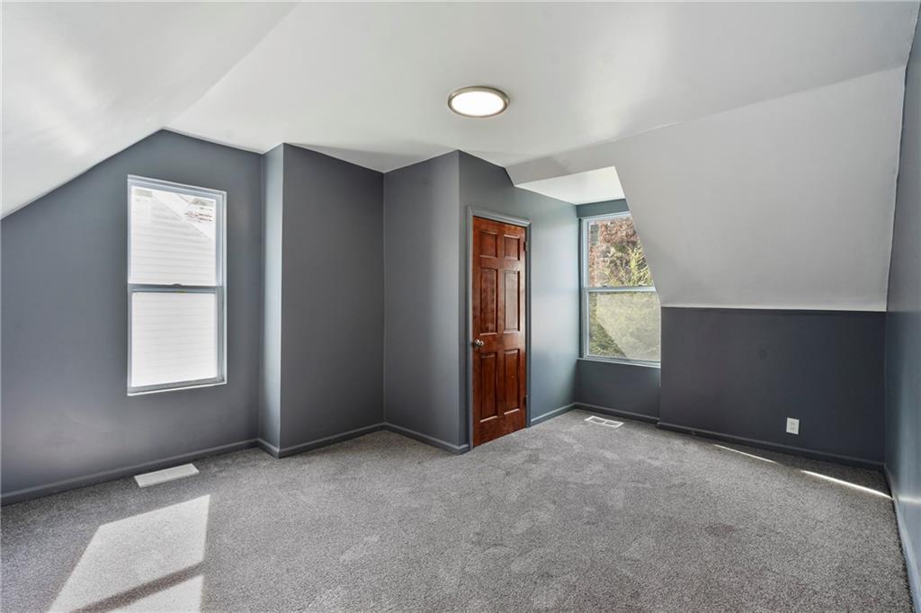 26 Bryn Mawr Road Pittsburgh, PA 15221 - Photo 15 of 32