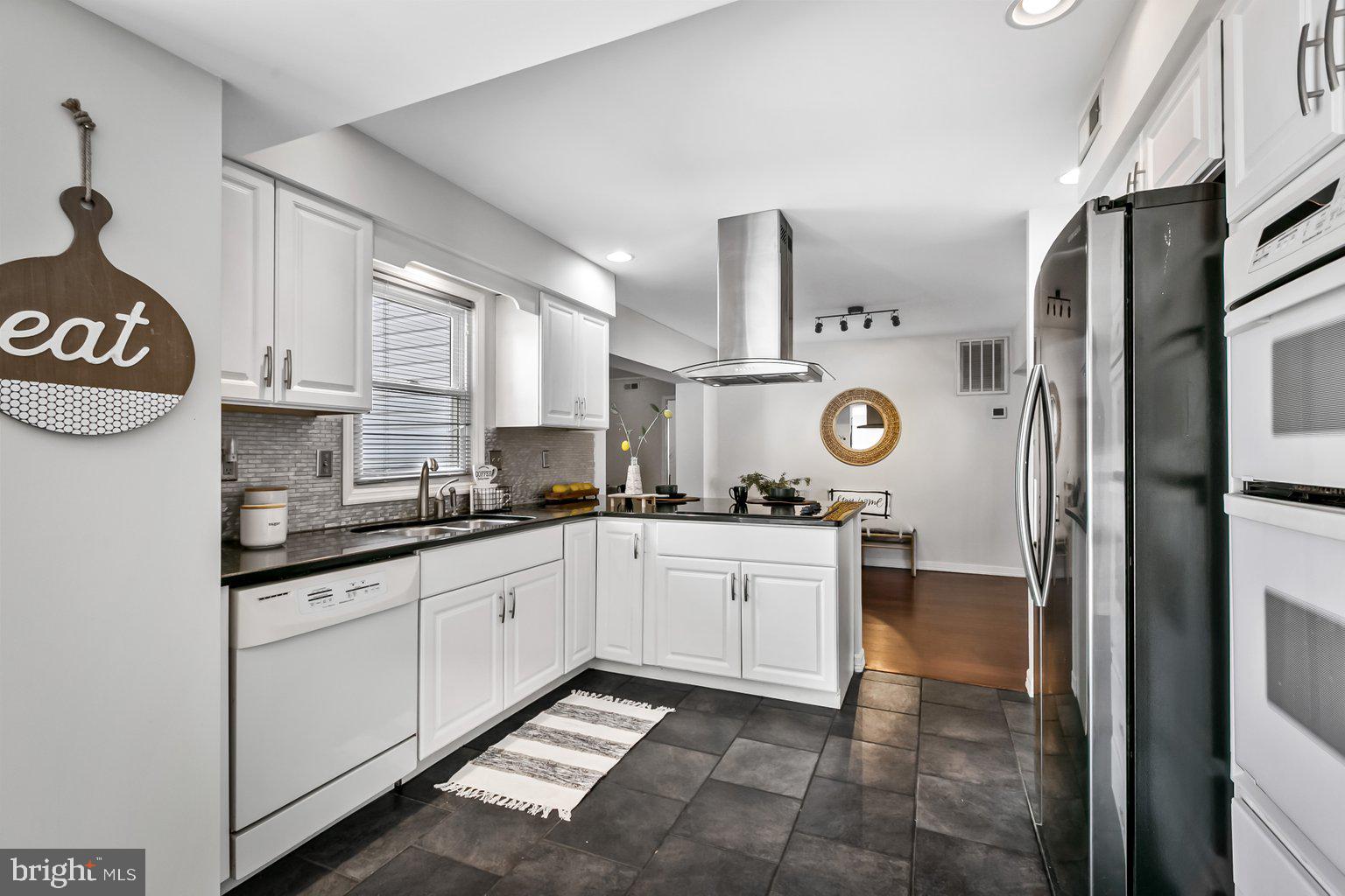 413 Barksdale Road Joppa, MD 21085 - Photo 7 of 49 Gallery Image 7