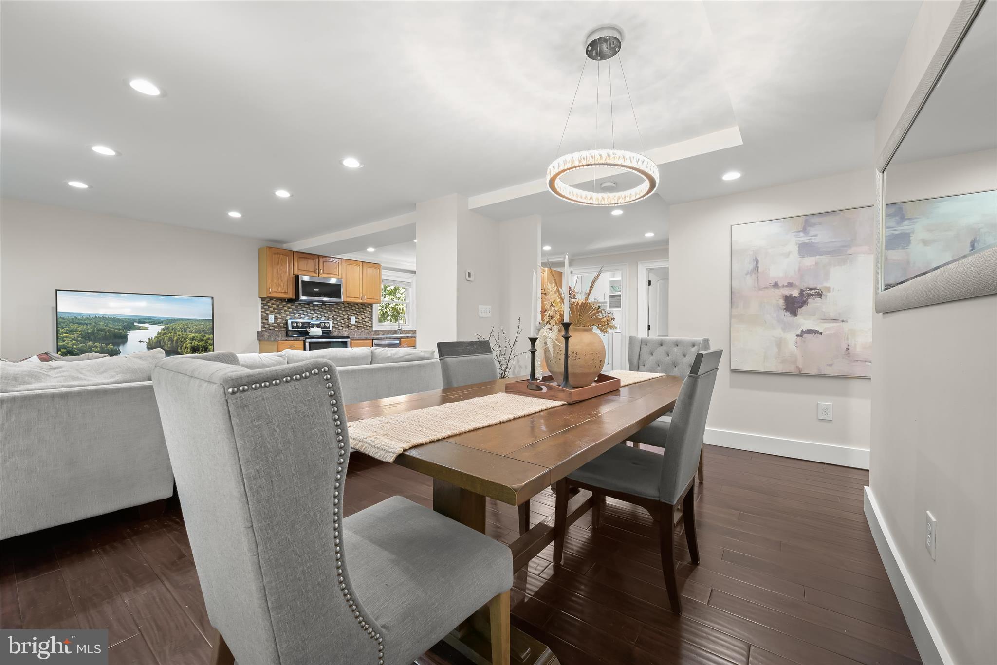 1470 Log Inn Road Annapolis, MD 21409 - Photo 7 of 40 Dining Room