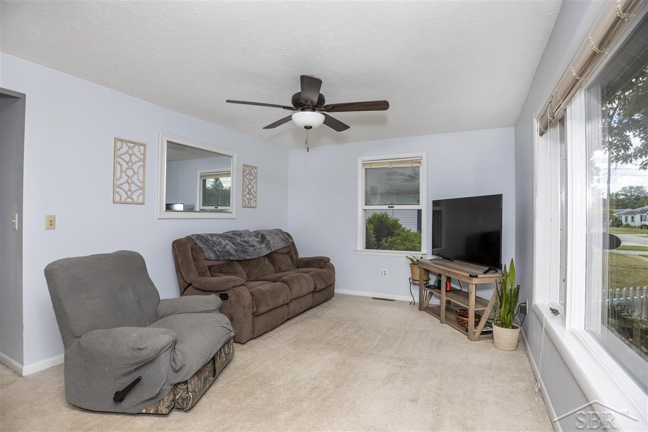 12059 Rottiers Street Birch Run, MI 48415 - Photo 3 of 31