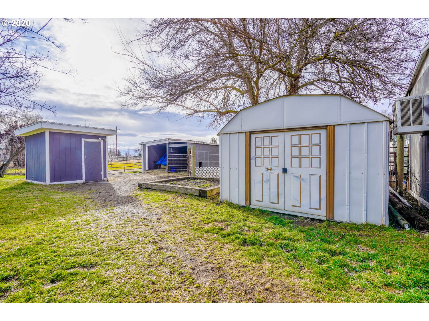 29786 Bridge Road Hermiston, OR 97838 - Photo 14 of 30 Gallery Image 14