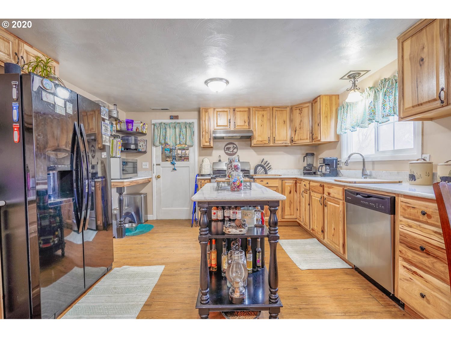 29786 Bridge Road Hermiston, OR 97838 - Photo 7 of 30 Gallery Image 7