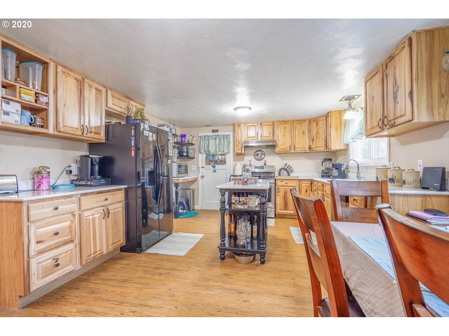 29786 Bridge Road Hermiston, OR 97838 - Photo 9 of 30 Gallery Image 9
