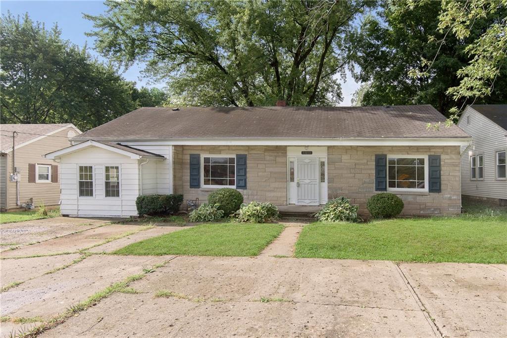 1611 Lindberg Road Anderson, IN 46012 - Photo 2 of 25