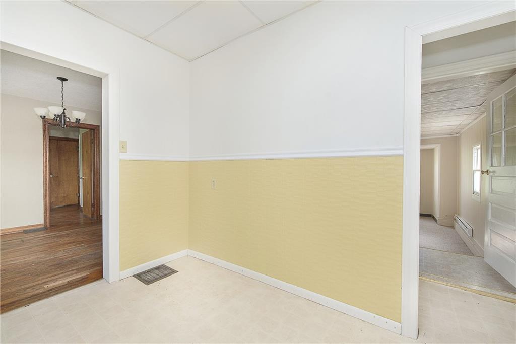 1611 Lindberg Road Anderson, IN 46012 - Photo 11 of 25