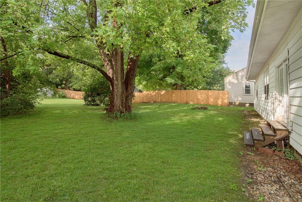 1611 Lindberg Road Anderson, IN 46012 - Photo 22 of 25