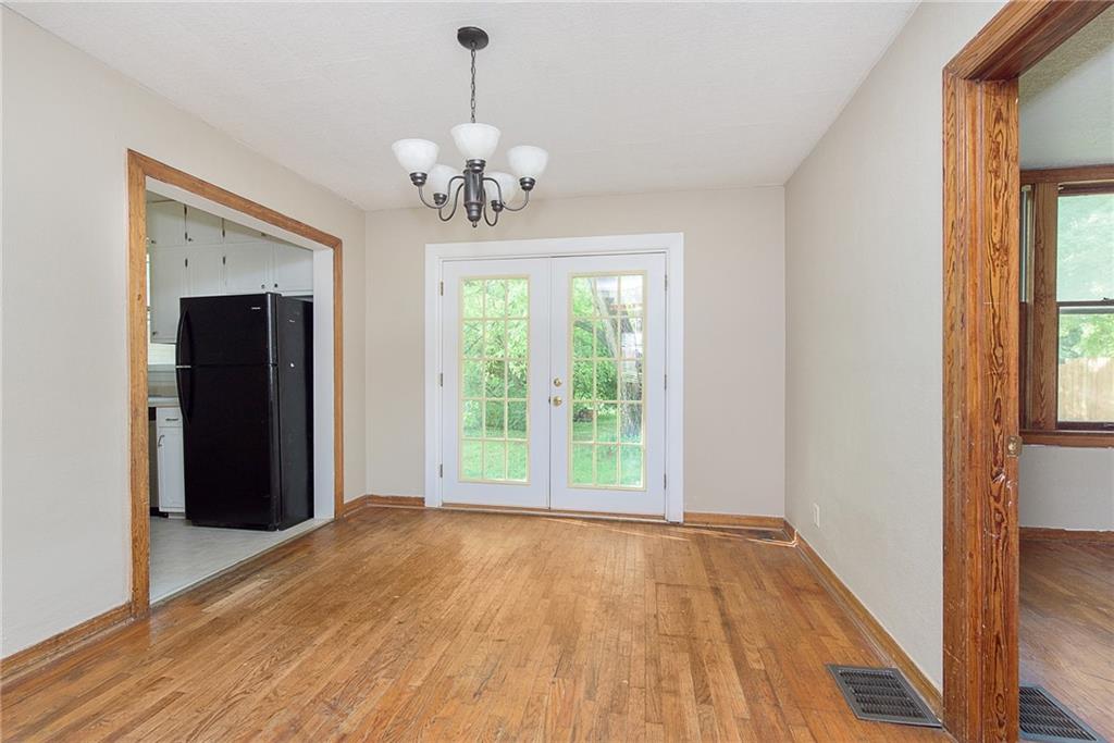 1611 Lindberg Road Anderson, IN 46012 - Photo 7 of 25