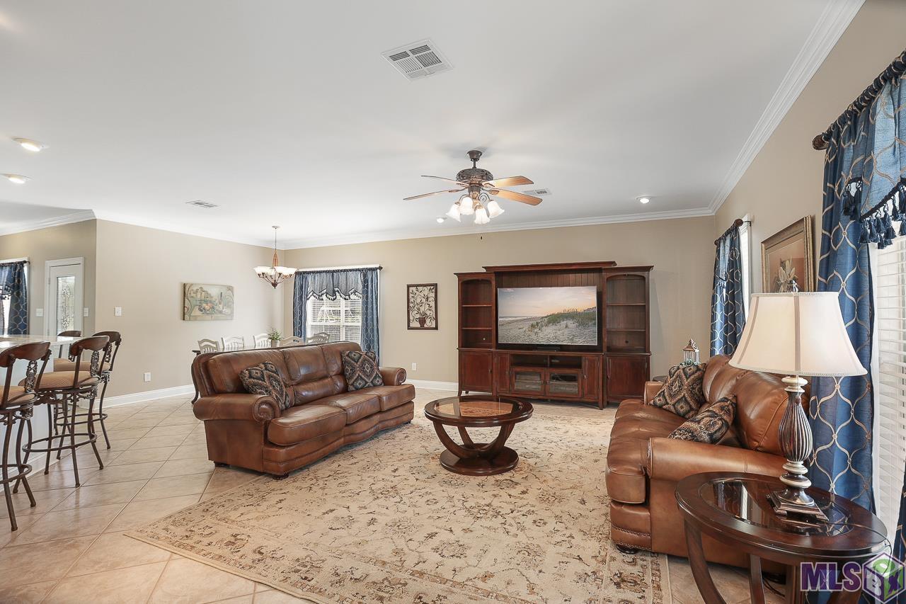 44510 Daniel Guidry Road St. Amant, LA 70774 - Photo 8 of 27 Gallery Image 8